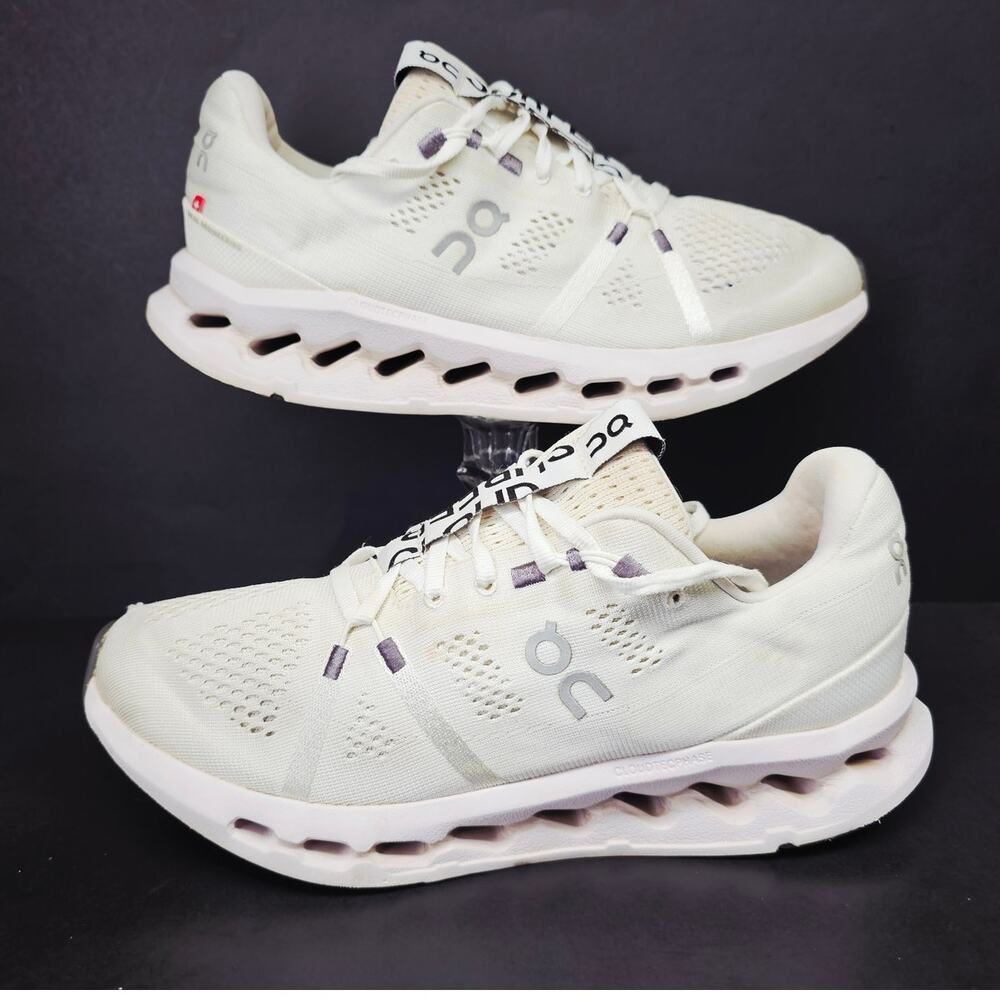 Oncloud Women 9.5 Comfy footwear